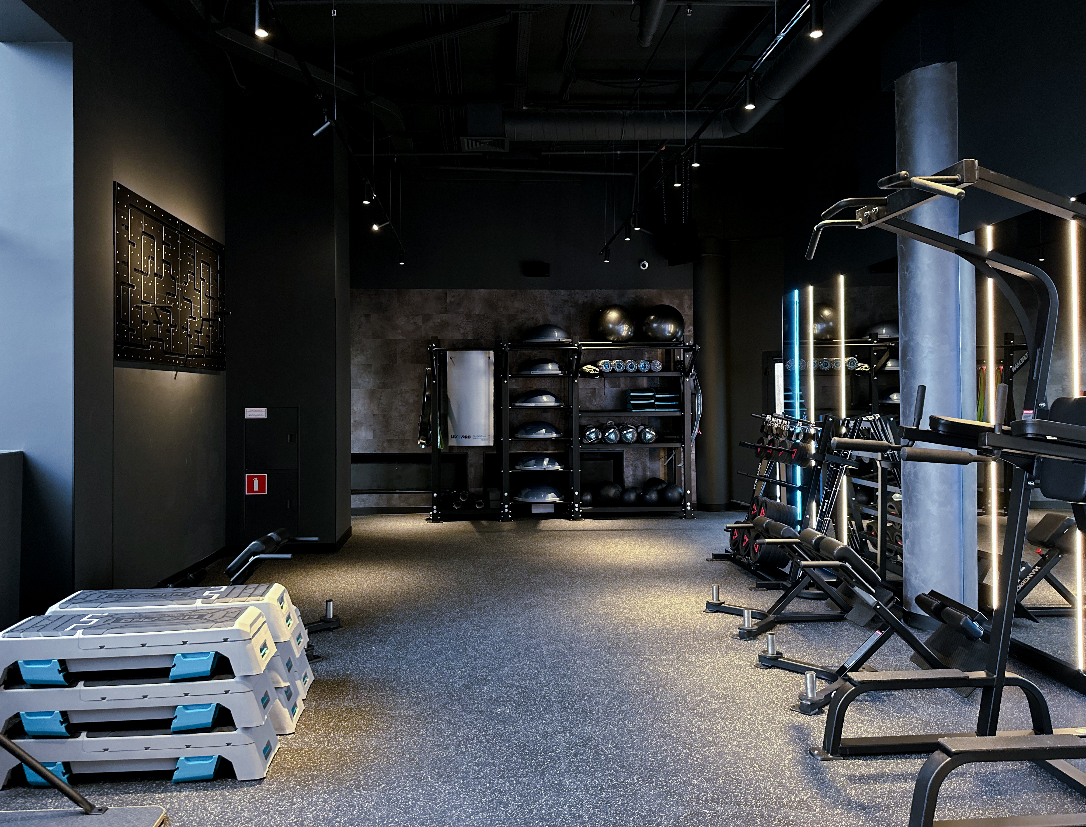 URBANFIT. Yanino